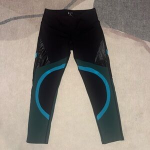 Splits59 Black Green and Blue Cropped Workout Leggings Size XS